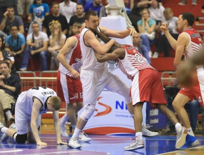 Radenović: Ne osećam ni trunku sreće, ovako više ne može