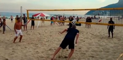 Leteći Arsen kao RVP (VIDEO)