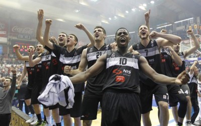 Igrači Partizana slavili bez pehara (VIDEO)