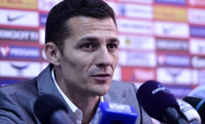 Galka na klupi Steaue