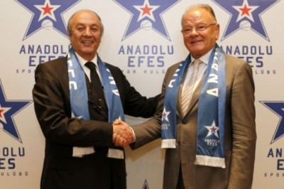 Duda doveo prvo pojačanje: Perperoglu novi član Efesa