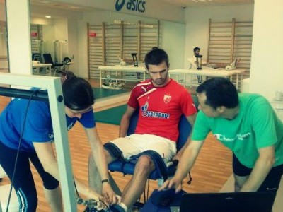 Testirali se Zvezdini fudbaleri u Fizio centru u Novom Beogradu (FOTO) (VIDEO)