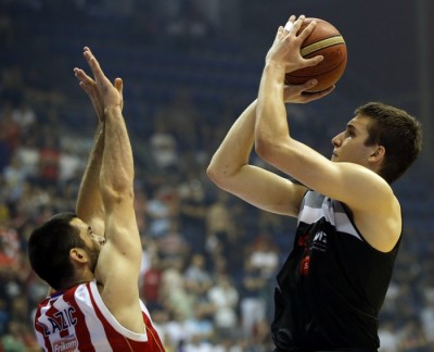 Bogdanović menja Kleizu u Fenerbahčeu