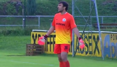 MALI ‘HULIGAN’: Sin Vladimira Stojkovića peva navijačku pesmu Makabija (VIDEO)