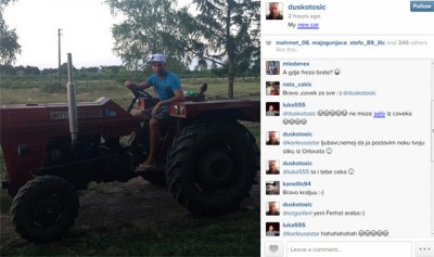 Traktordžija Tošić (FOTO)