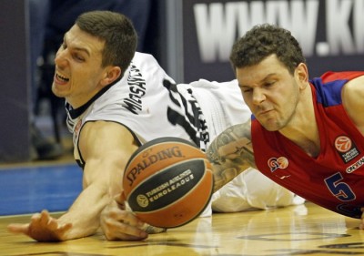 NOVI UGOVOR ZA SRPSKOG KOŠARKAŠA: Micov još dve godine u Armaniju!