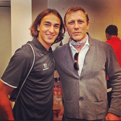 Markec u društvu Džejmsa Bonda (FOTO)