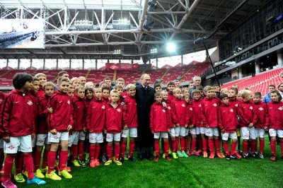 Putin otvorio Spartak arenu, a Zvezda prva gostuje (FOTO) (VIDEO)