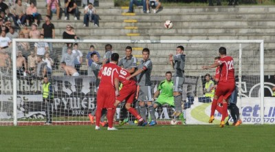 SUKOB NA ČIKA DAČI: Baklje letele na žandare (VIDEO)