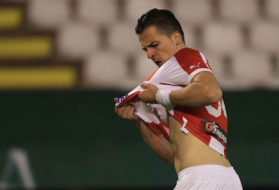 GALERIJA: Na terenu borbeno, na tribinama bakljada i poruke (FOTO)