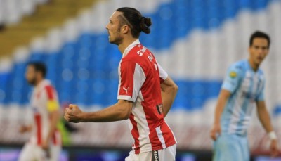 CRVENO-BELA PORODICA: Upoznajte najverniju podršku Đorđa Rakića (FOTO)