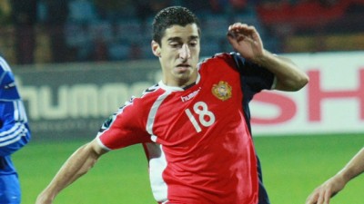 ŠALON POZVAO 25 IGRAČA: Na Srbiju bez povređenog Mhitarjana