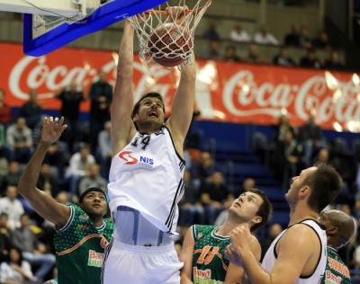 TO SE ZOVE ČVRSTA ODBRANA: Partizan dopustio Cedeviti samo sedam poena u četvrtini