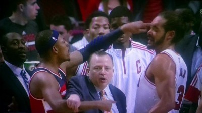 PRVI MEČ I ODMAH NEREDI: Pol Pirs ‘zaratio’ sa Žoakimom Noom (VIDEO)