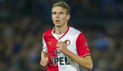 I TO SE DEŠAVA: Neverovatni Fejnord postigao gol – iz auta! (VIDEO)