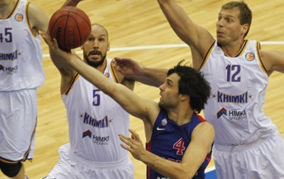 TEOVE MAJSTORIJE: Ovako je demolirao Himki (VIDEO)