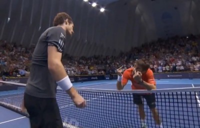 ČESTITKE: Tomi Robredo počastio Endija Mareja ‘srednjakom’ (VIDEO)