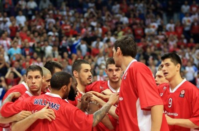 KAPITEN SAGLASAN SA NAVIJAČIMA: ‘Ovo je Zvezda’!