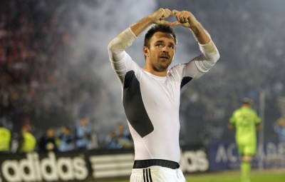 ŠTA OVAJ ČOVEK IMA U NOZI? Najlepši golovi heroja Grobara! (VIDEO)