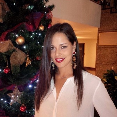 ZAJEDNO NA DIVAN DAN: Ivanovićeva i Švajnštajger na rođendanu u centru Beograda