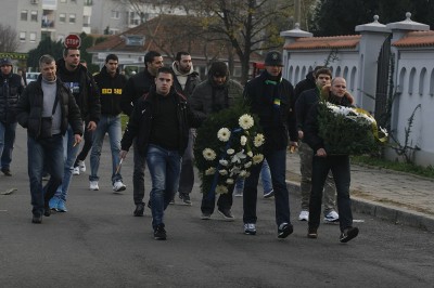 TUGA DO NEBA: I oni su ispratili Marka na večni počinak (FOTO)