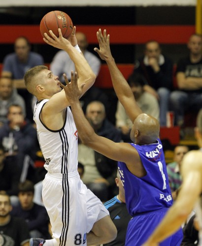 PARTIZAN SE ZAHUKTAVA, A MURIĆ PORUČUJE: Saša, legendo, čeka te dres sa brojem osam!