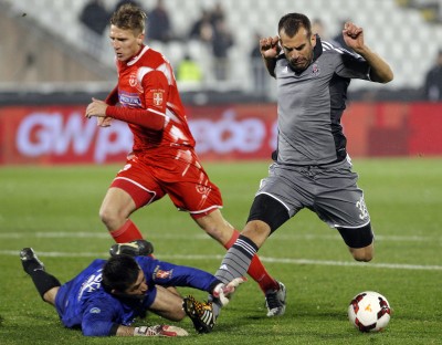 FOTOGALERIJA IZ HUMSKE: Trio komandovao parnim valjkom (FOTO)