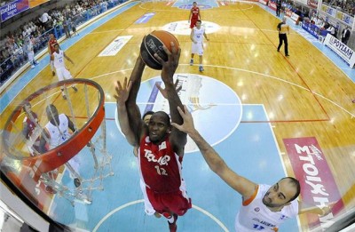 PRED DOLAZAK U BEOGRAD: Olimpijakos u sve većim problemima