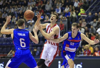 FOTOGALERIJA: Zvezdina pobeda, Lazićevo kucanje i nervoza trenera