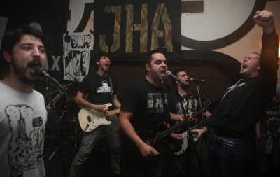 KAD GROBARI SLAVE: Igrači i navijači Partizana u delirijumu, zapevao i Sale kapiten (VIDEO)