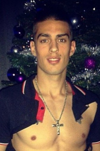 E, TAKO SE SLAVI: Vujadin rođenje sina proslavio bakljadom (VIDEO)