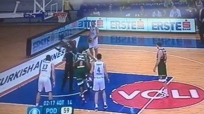 ISHOD INCIDENTA: Tandemu Banvita noć u policiji i novčana kazna, navijaču preti zatvor