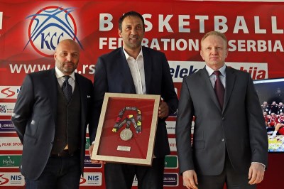 KSS DODELIO PRIZNANJA, SALE NACIONALE TVRDI: Tek nas čeka pravi posao, ali bićemo bolji!