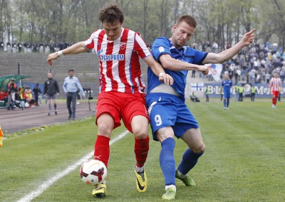 DVA U MREŽU: Miljenik Delija teroriše golmane u Japanu (VIDEO)