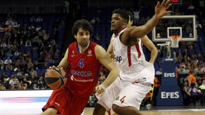 NARODSKI REČENO, BALAVE ZA NJIM: Navijači najjače košarkaške lige na svetu zahtevaju Teodosića (FOTO) (VIDEO)