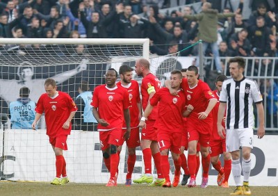 TUŽNI ‘ZMAJEVI’: Fudbaleri Voždovca žale za ispuštenom pobedom protiv Partizana