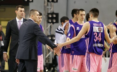 MEGA DOVELA POJAČANJE: Debi protiv Partizana!