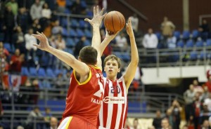 ABA: Zvezda odmarala igrače i razbila Metalac! (VIDEO)