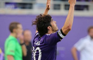 JOŠ NIJE REKAO POSLEDNJU: Kaka razmišlja da odloži najavljenu fudbalsku penziju!