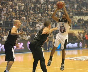 GROBARI ZA NAS: Đorđević rešetao, ovacije Paspalju i Daniloviću, pobeda crnog tima (FOTOGALERIJA)