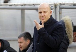 NIKOLIĆ MALO PROMEŠAO KARTE: Pored kapitena i Kojić na klupi