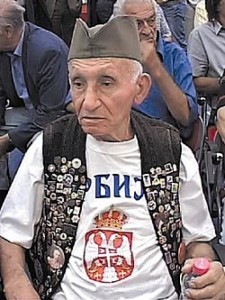 PO UGLEDU NA DŽAJU: Crveno-beli obišli legendarnog navijača Crvene zvezde (VIDEO)