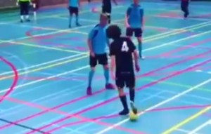 GDE SI SADA, RONALDINJO: Majstor s loptom predriblao i kamermana (VIDEO)