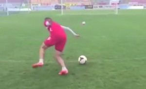 SMEH DO SUZA: Najteži i najsmešniji fudbalski izazov – IKADA! (VIDEO)