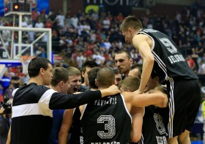 PRELEPE VESTI: Ljubimac Grobara po treći put postaje otac! (FOTO)