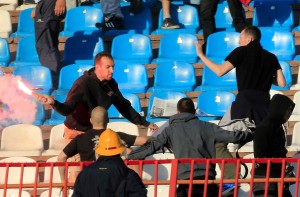 SNIMAK TUČE IZ ‘PRVOG LICA’: ‘Rat’ na Istoku snimljen sa atletske staze