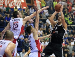 PLEJ OF, DRUGI MEČ: Milutinov rampom zaustavio Blažiča i doneo Partizanu izjednačenje u seriji! (VIDEO)