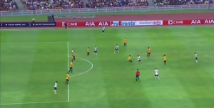 SAKRILI LOPTU: Da su ‘Pevci’ ovako igrali cele sezone, ne bi Murinjo sada likovao zbog titule (VIDEO)