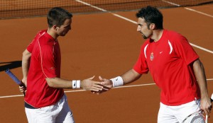 ATP MADRID: Zimonjić pobedio Troickog