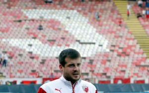 LALATOVIĆ: Propao bih u zemlju od stida, možda i nisam za Zvezdu!